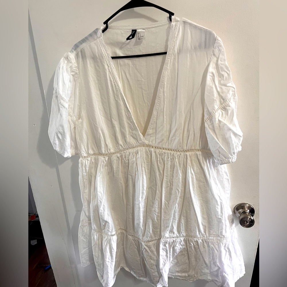 White H&M semi formal flowy dress